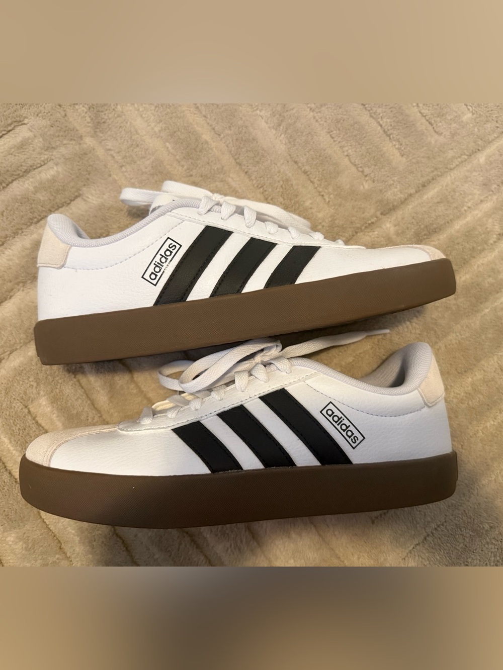 adidas White Sneakers with Black Stripes and Gum Sole